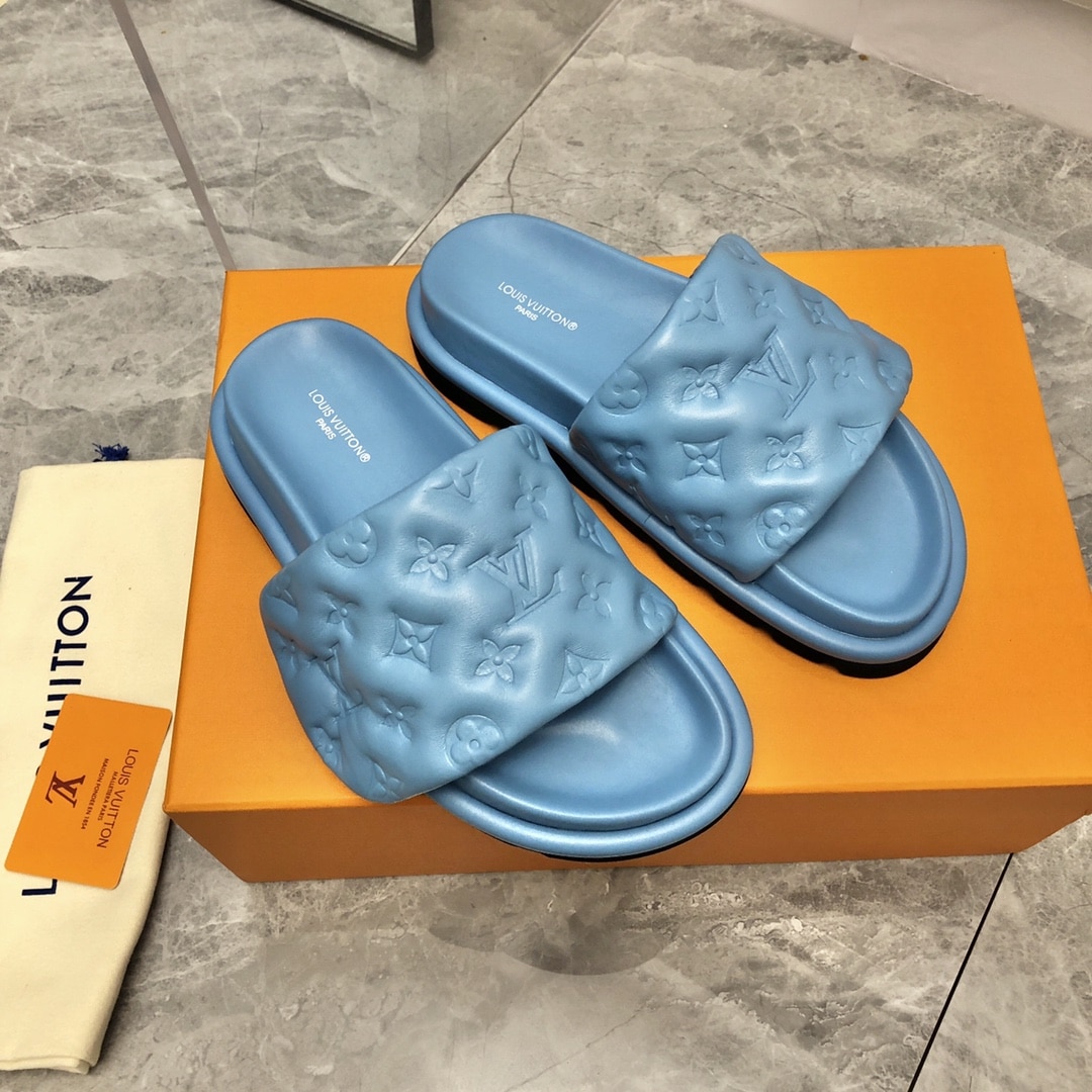 (1:1 replica) Louis Vuitton Women s Pool Pillow Flat Comfort Mule Blue For Women LV