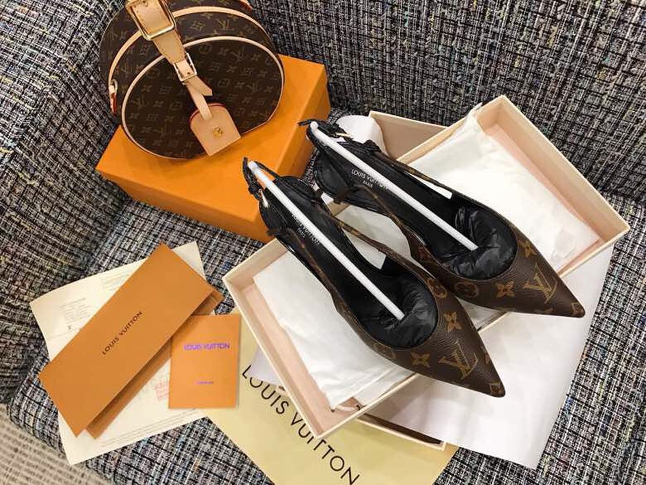 (1:1 replica) Louis Vuitton Ch?rie Slingback Pump Spring/Summer Collection 1A5BPP Brown
