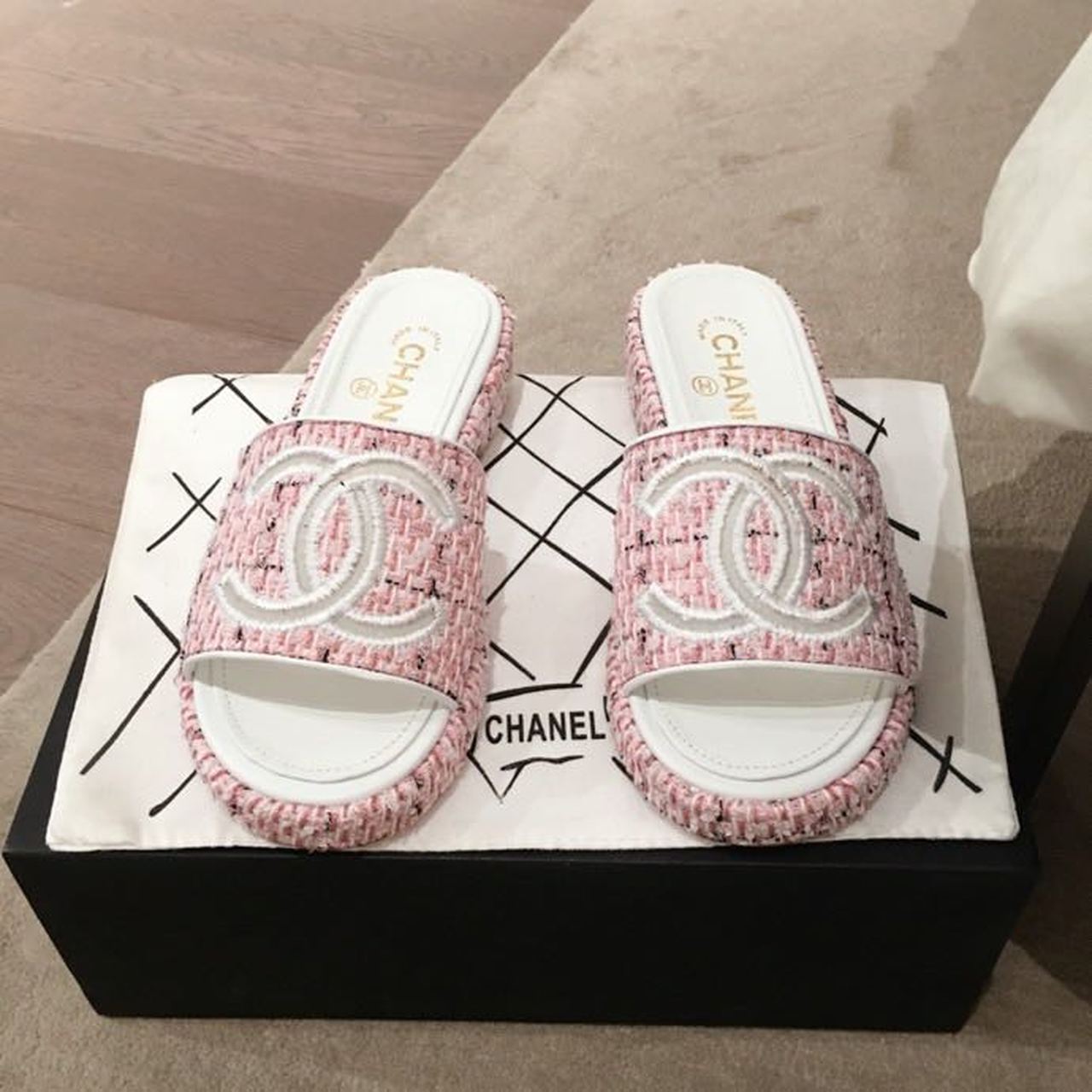 (1:1 replica) Chanel CC Cork Sandals Tweed Pink For Women, Women s Shoes