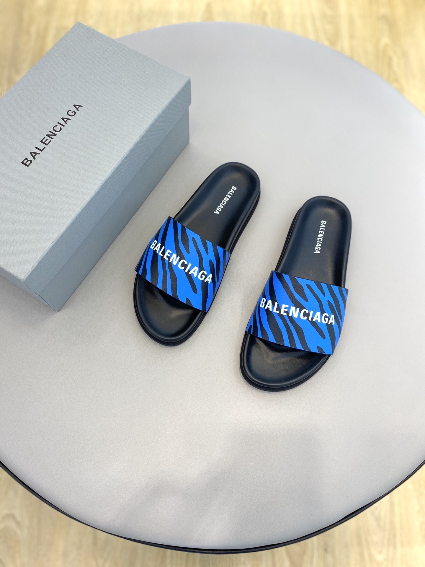 (1:1 replica) Balenciaga Slide Sandal Blue For Women