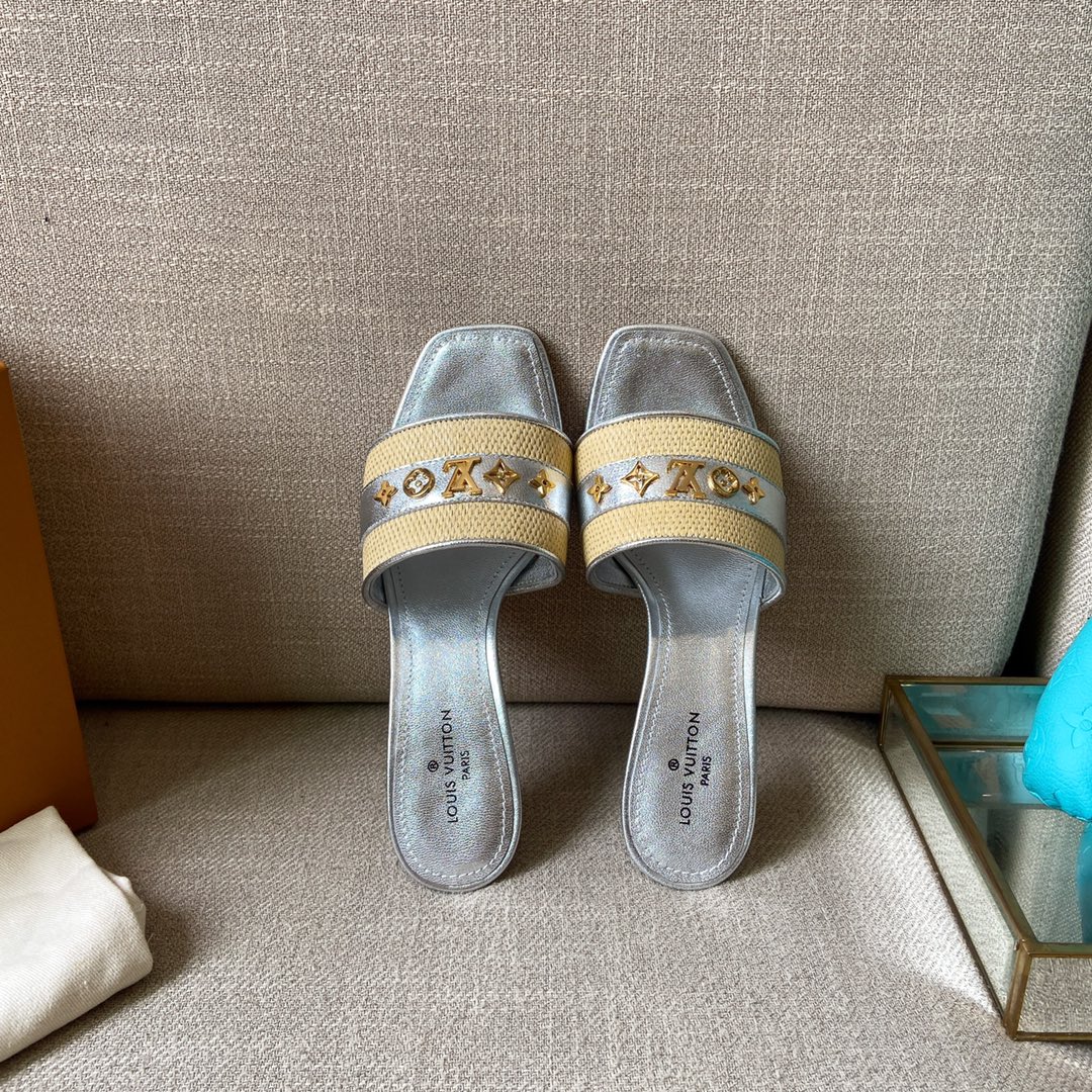 (1:1 replica) Louis Vuitton Women s Lock It Mule Sliver For Women LV 2.2in/5.5cm