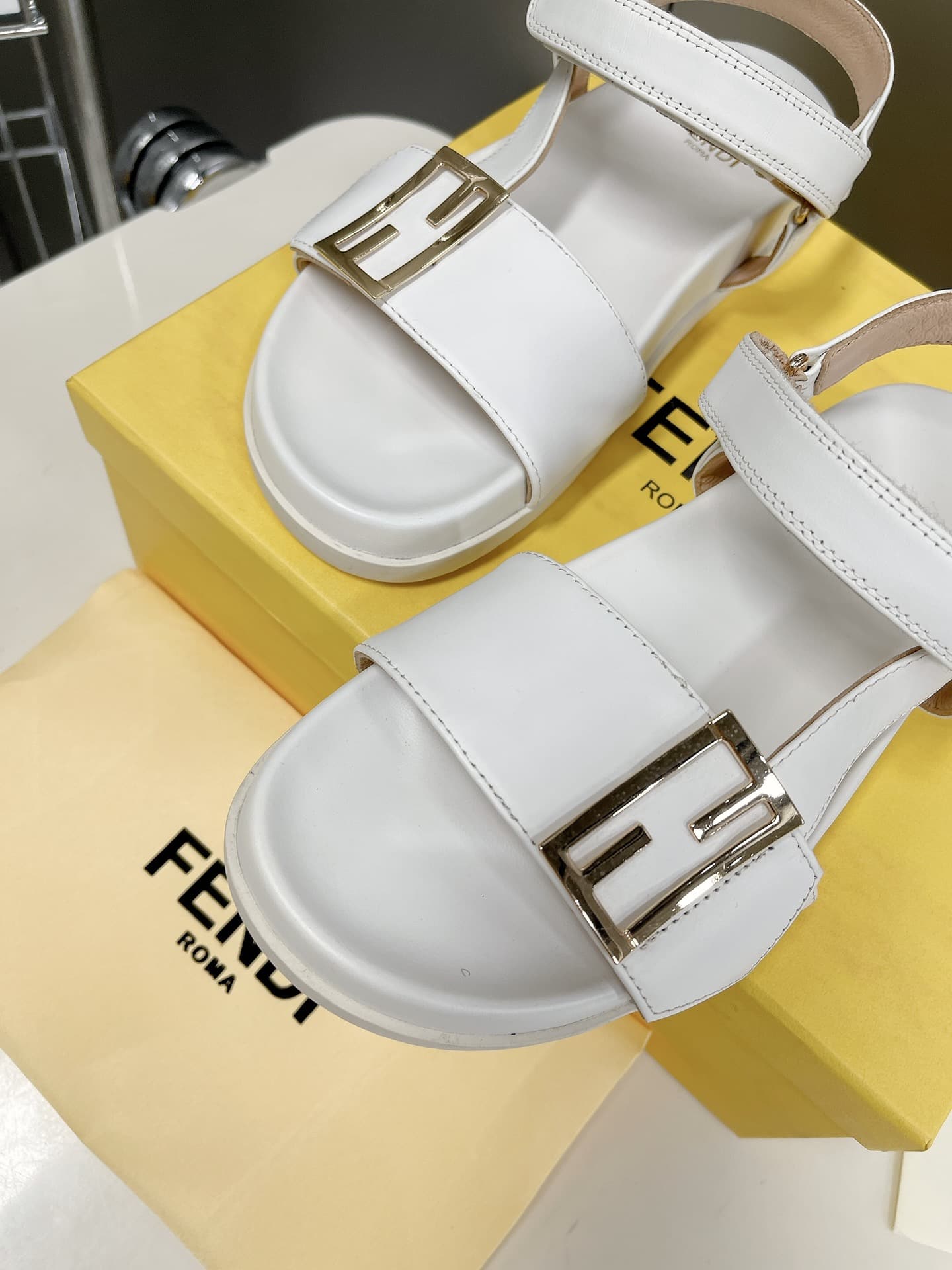 (1:1 replica) Fendi White Jacquard Sandals For Women
