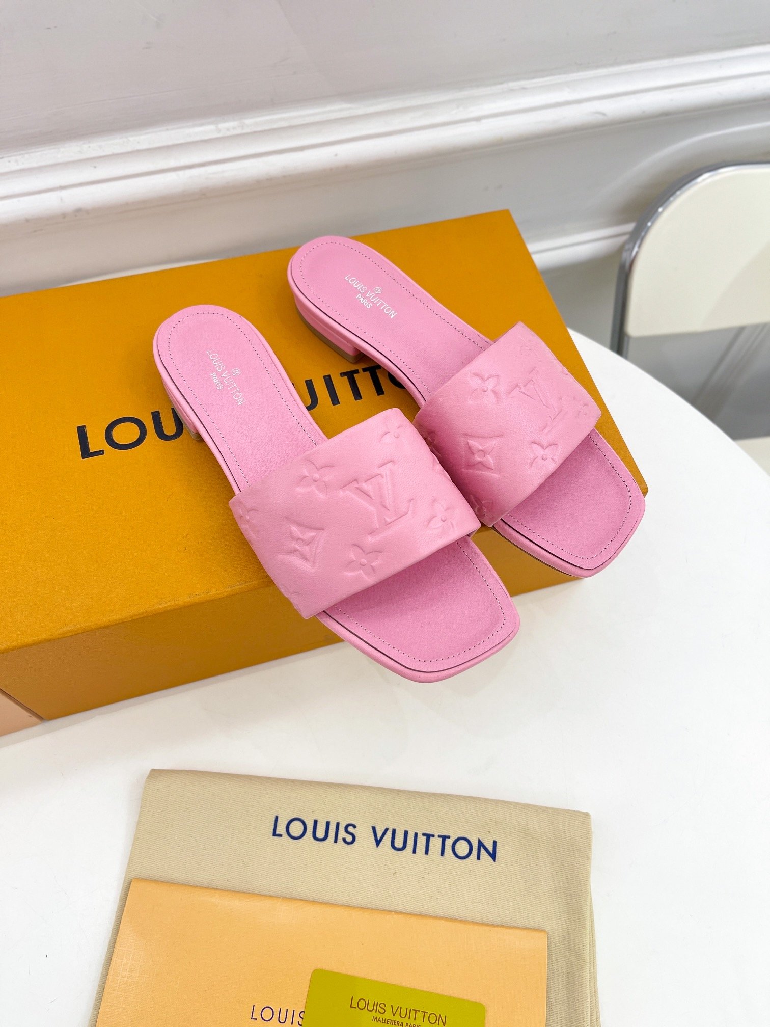 (1:1 replica) Louis Vuitton Women s Revival Flat Mule Light Pink For Women LV 1A9PA1