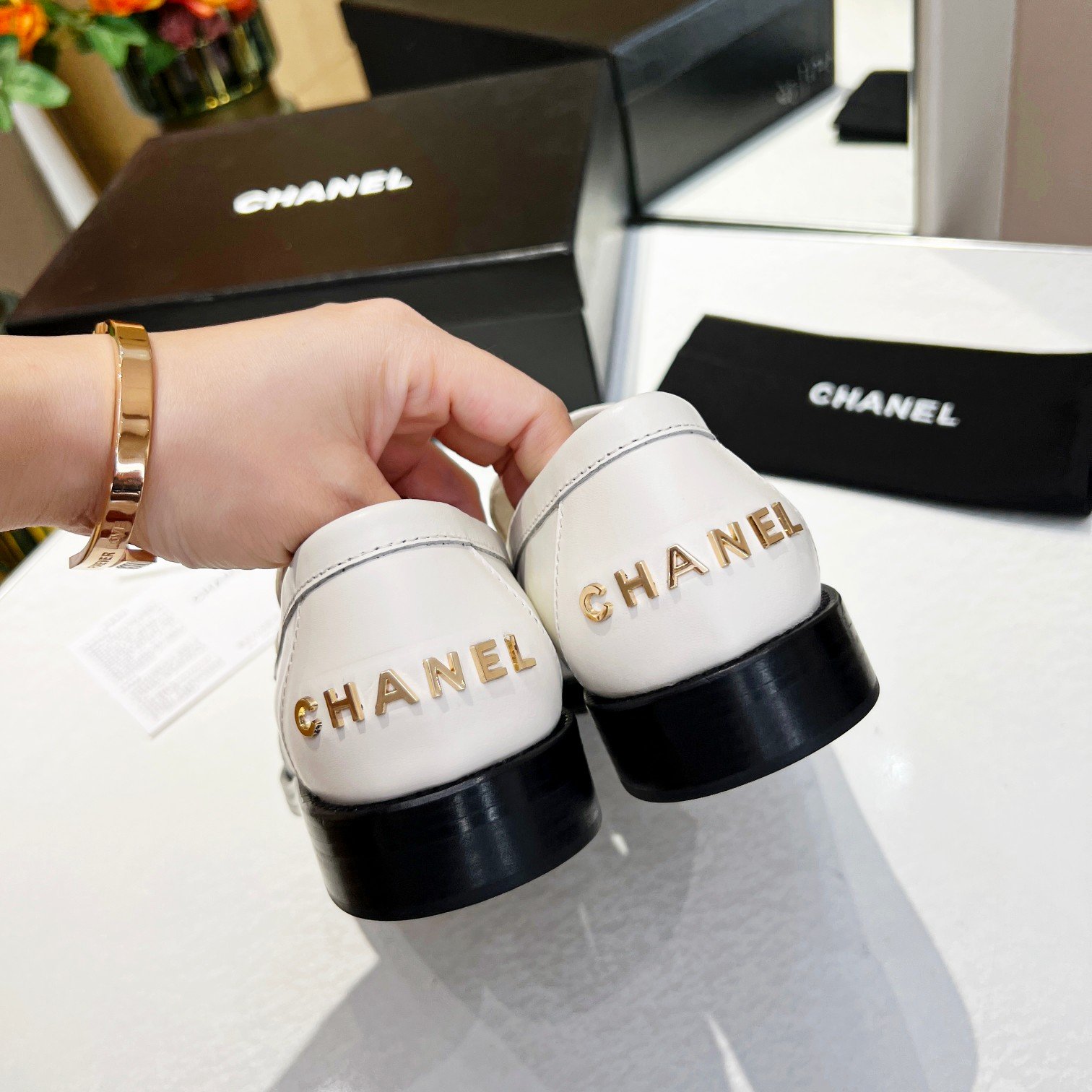(1:1 replica) Chanel Women s Loafers White For Women 1.2 in/3cm