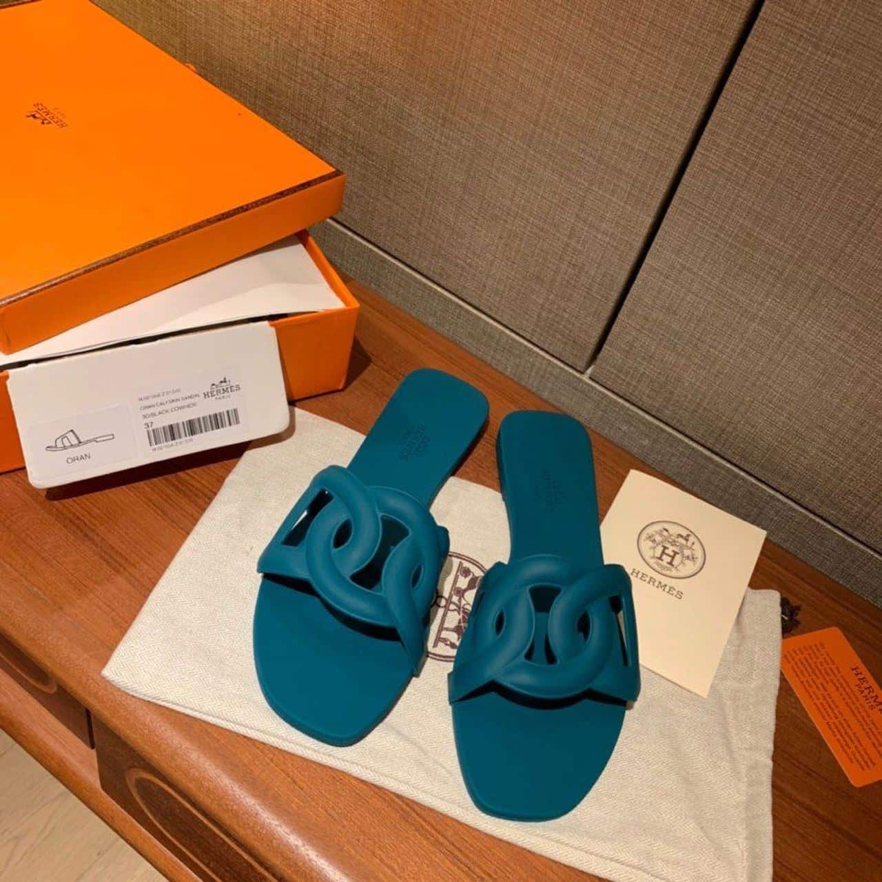 (1:1 replica) Hermes Aloha Sandal Teal For Women, Women s Shoes H201157Z