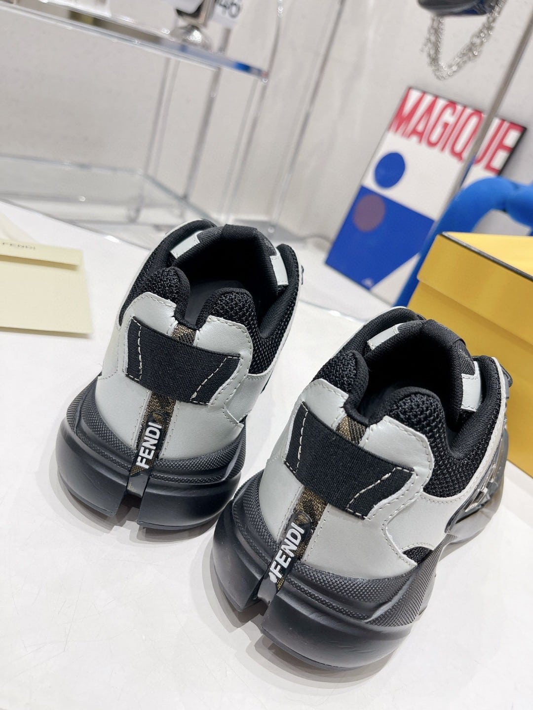 (1:1 replica) Fendi Nubuck Faster Multicolor For Women