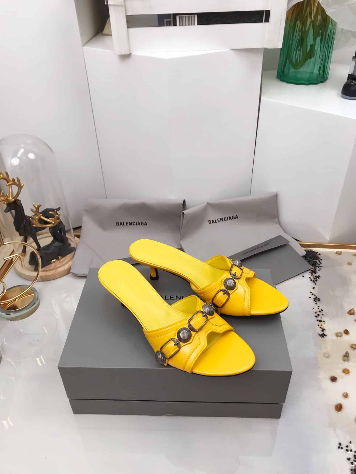 (1:1 replica) Balenciaga Cagole Sandal Yellow For Women