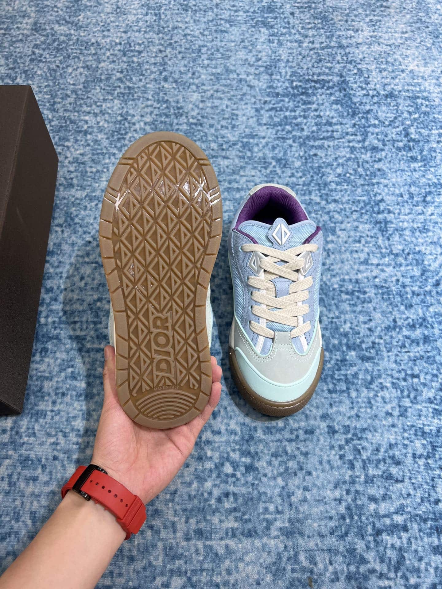 (1:1 replica) Christian Dior Women s B713 Sneaker Blue For Women CD
