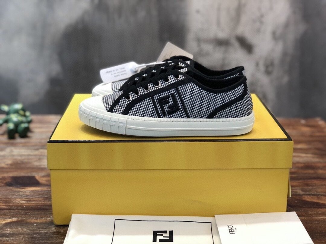 (1:1 replica) Fendi Domino Fabric Sneakers Black For Women