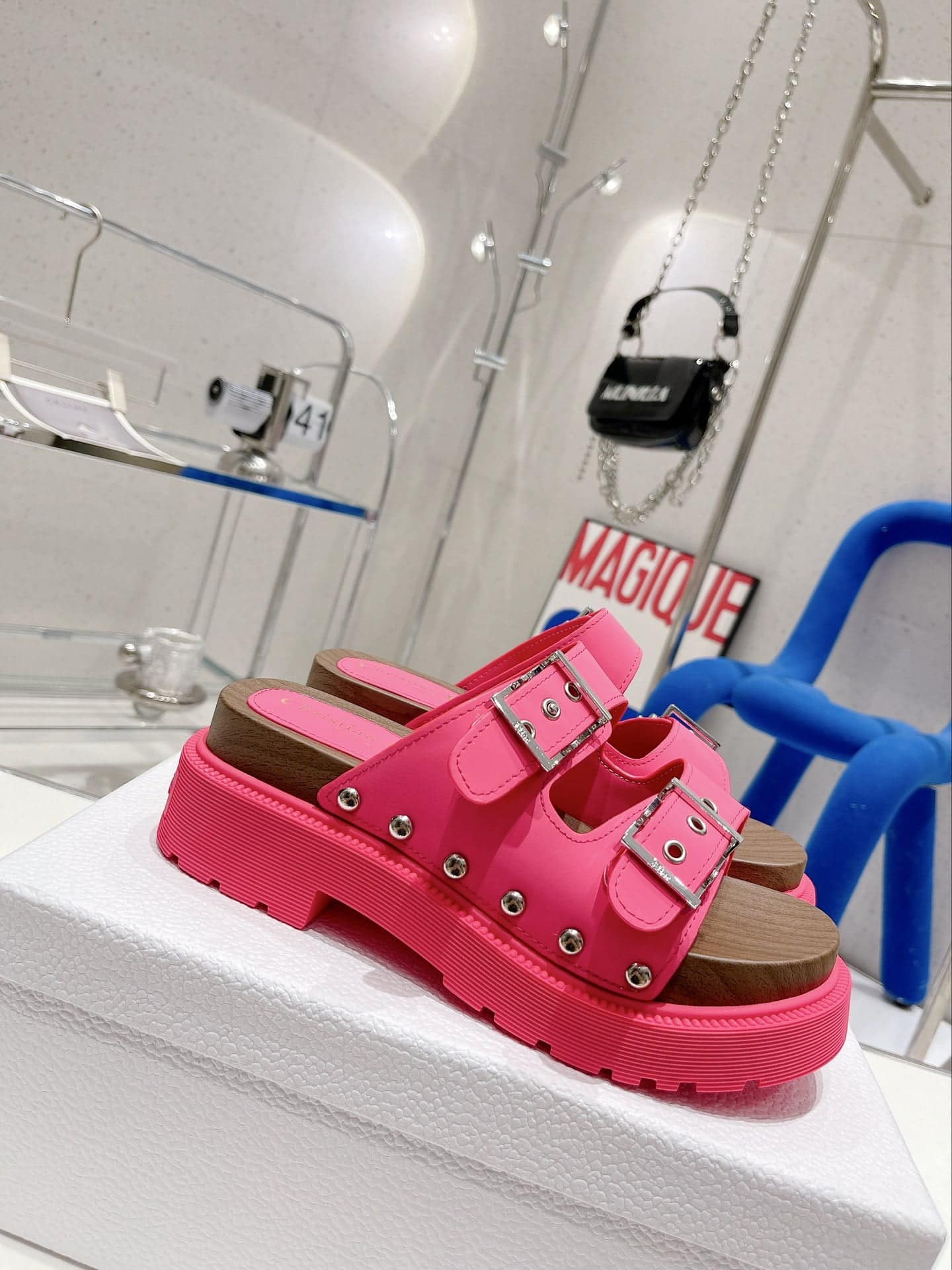 (1:1 replica) Christian Dior Women s Diorquake Sandal Pink For Women CD KCQ713VEA_S16F