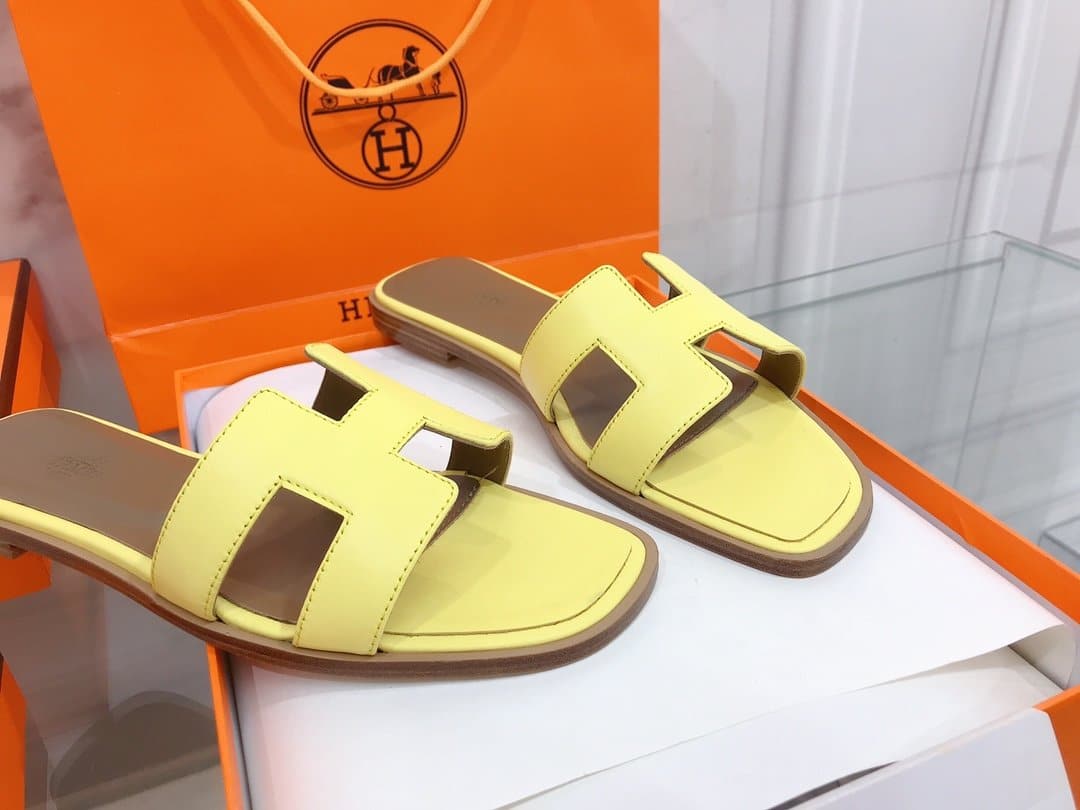 (1:1 replica) Hermes Oran Sandal Yellow For Women, Women s Shoes H021056Z