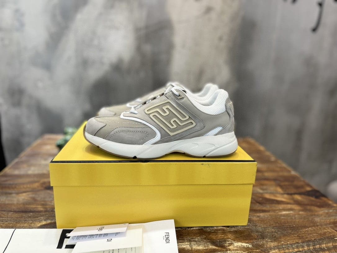 (1:1 replica) Fendi Nubuck Faster Grey For Women