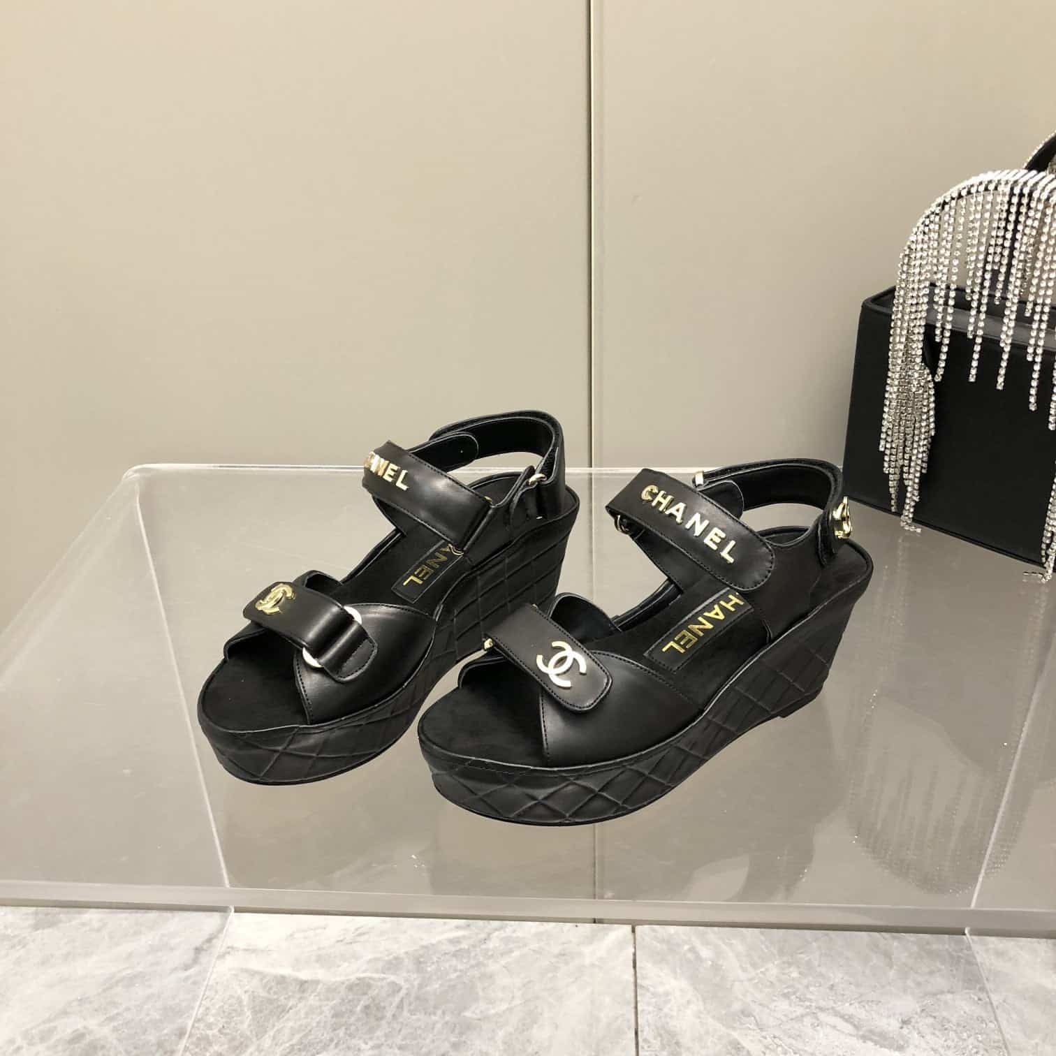 (1:1 replica) Chanel Sandals Black For Women, Women s Shoes