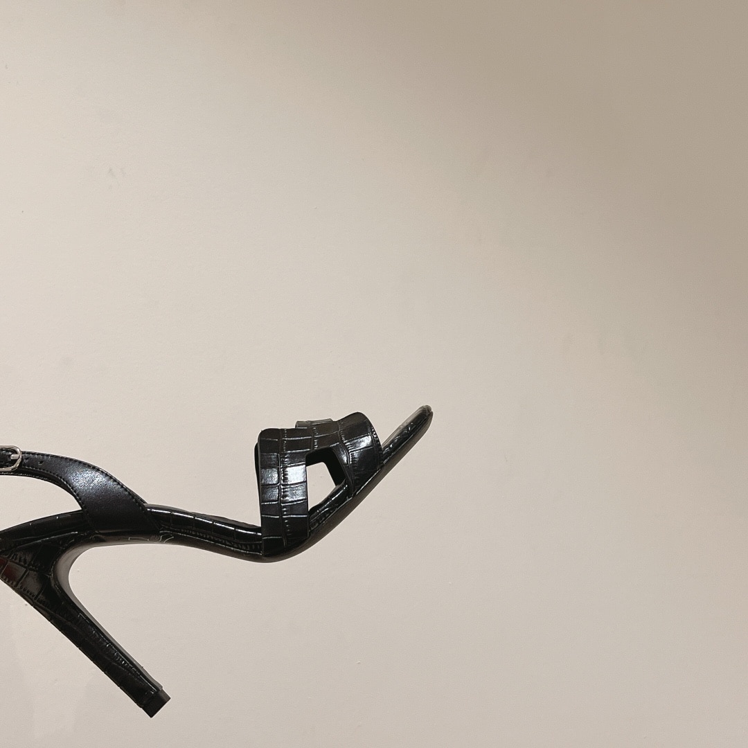 (1:1 replica) Hermes Ella Sandal Noir For Women 4.1in/10.5cm H221241Z 02360