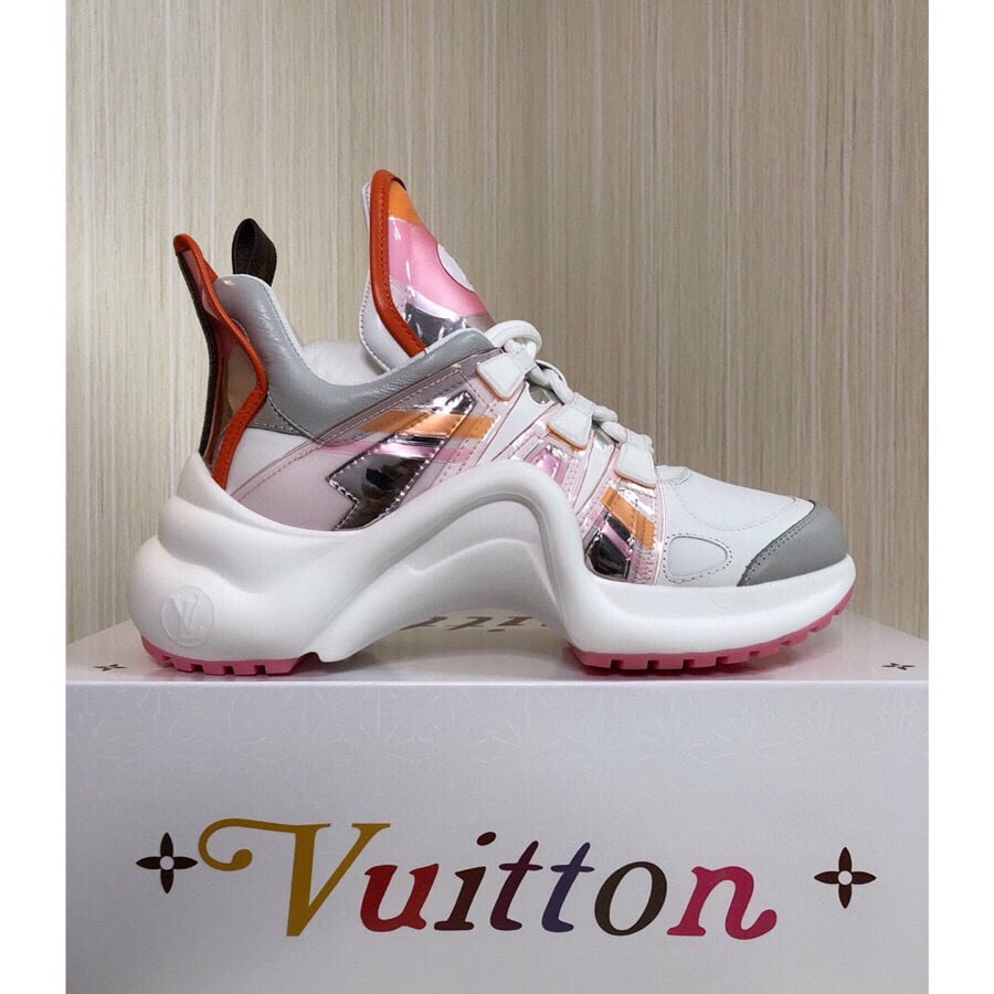 (1:1 replica) Louis Vuitton Women s LV Archlight Sneaker Light Pink For Women LV
