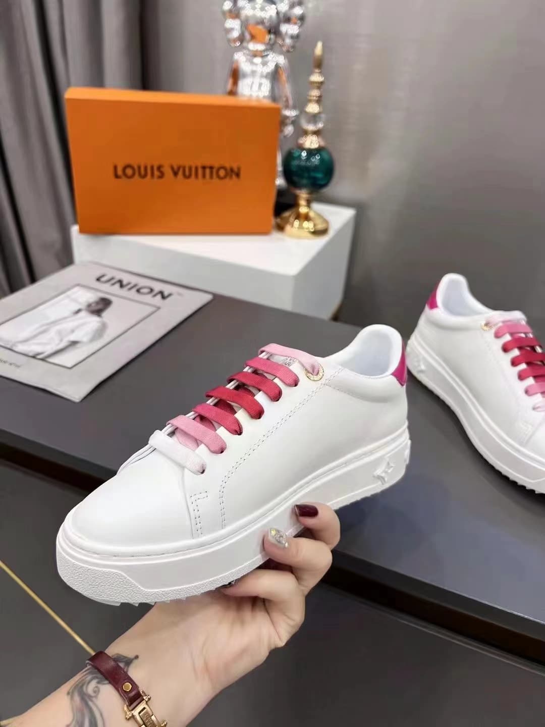 (1:1 replica) Louis Vuitton Women s Time Out Sneaker Fuchsia Pink For Women LV 1AA1BN