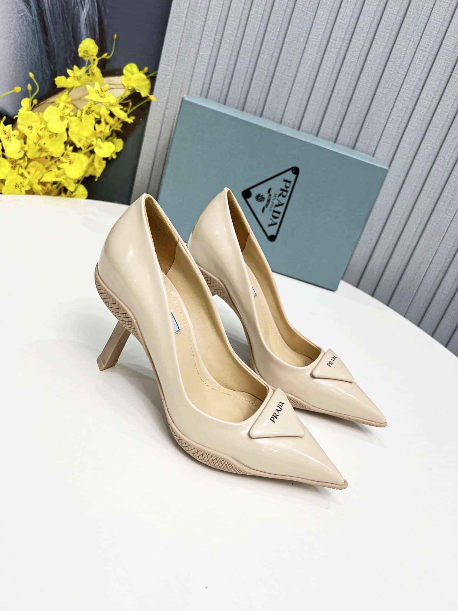 (1:1 replica) Prada Brushed Slingback Pumps Beige For Women PRD