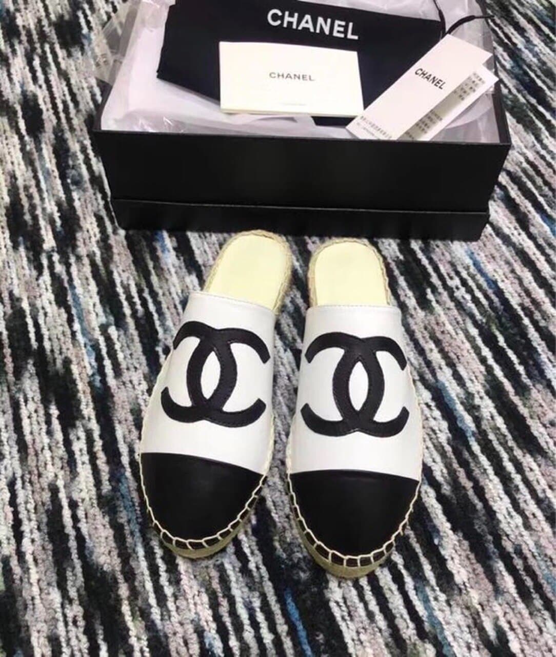(1:1 replica) Chanel Mule Espadrille Slides White/Black For Women, Women s Shoes