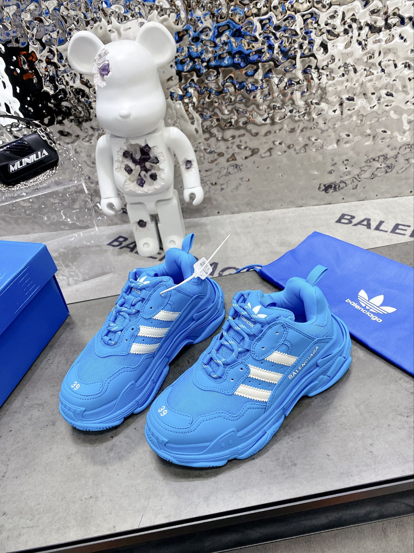 (1:1 replica) Balenciaga x Adidas Triple s Trainers Clear Sole Blue For Women