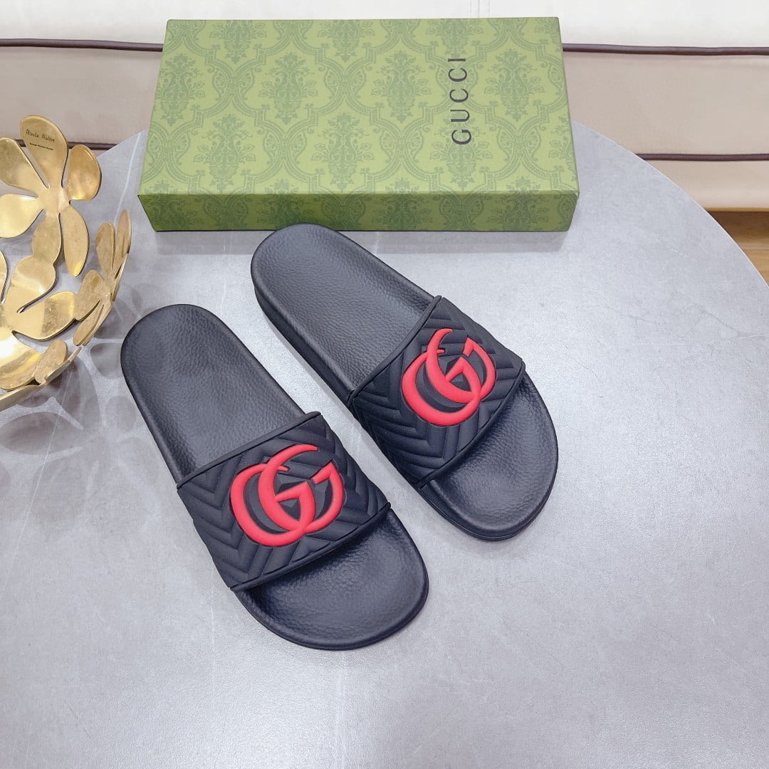(1:1 replica) Gucci Women s Quilted GG Rubber Slide Black And Red For Women 601041