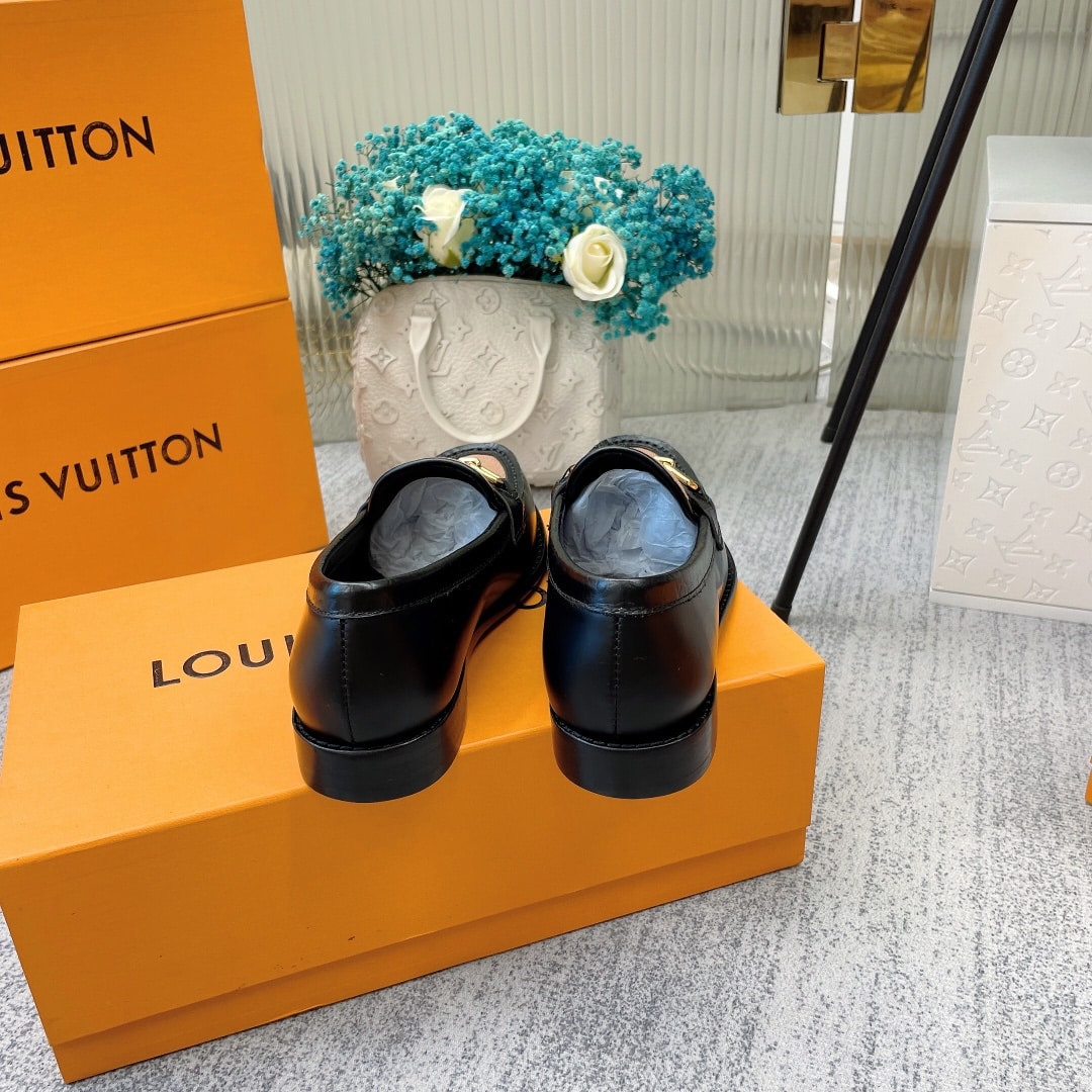 (1:1 replica) Louis Vuitton Women s Chess Flat Loafe Black And Beige For Women LV