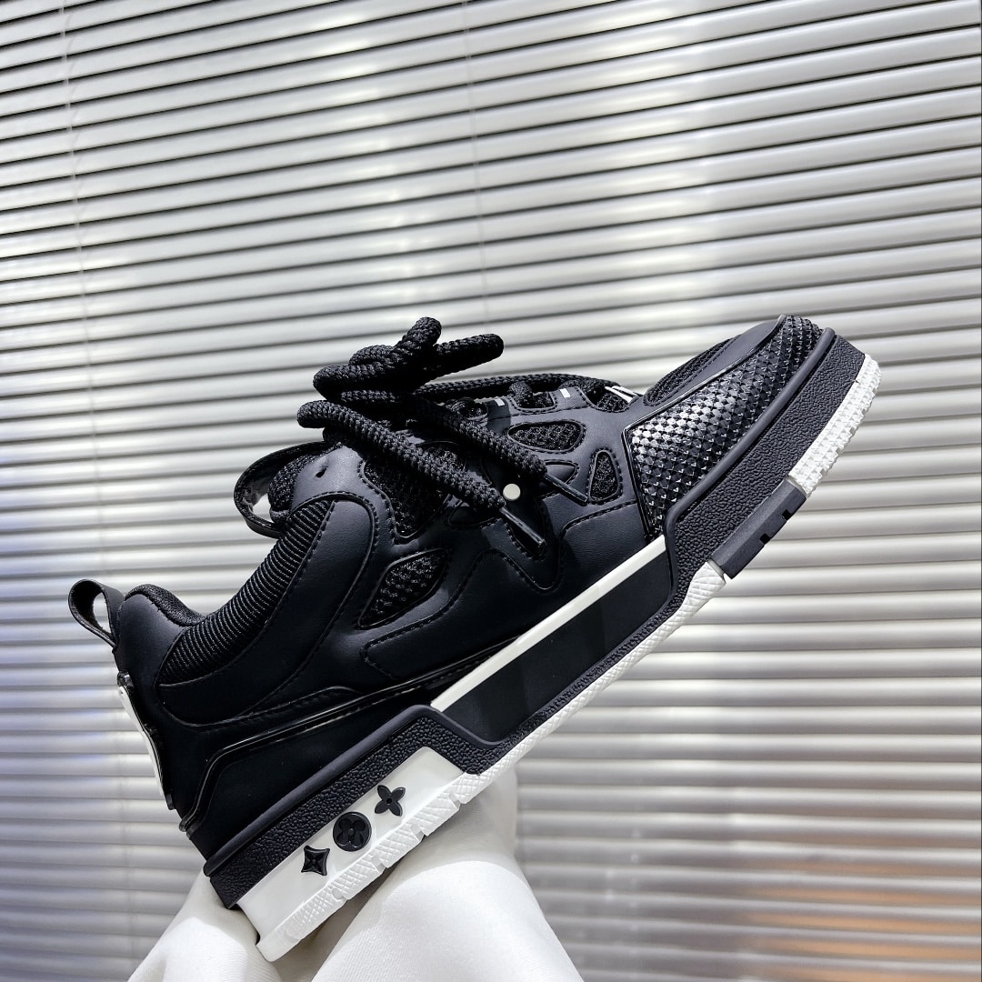 (1:1 replica) Louis Vuitton Women s Skate Sneakers Black For Women LV