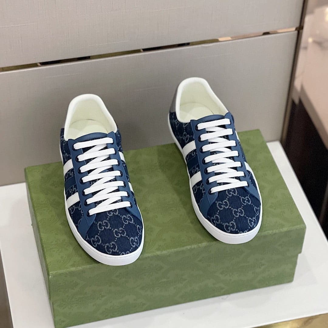 (1:1 replica) Gucci x Adidas Women s GG Sneakers Blue For Women 707861