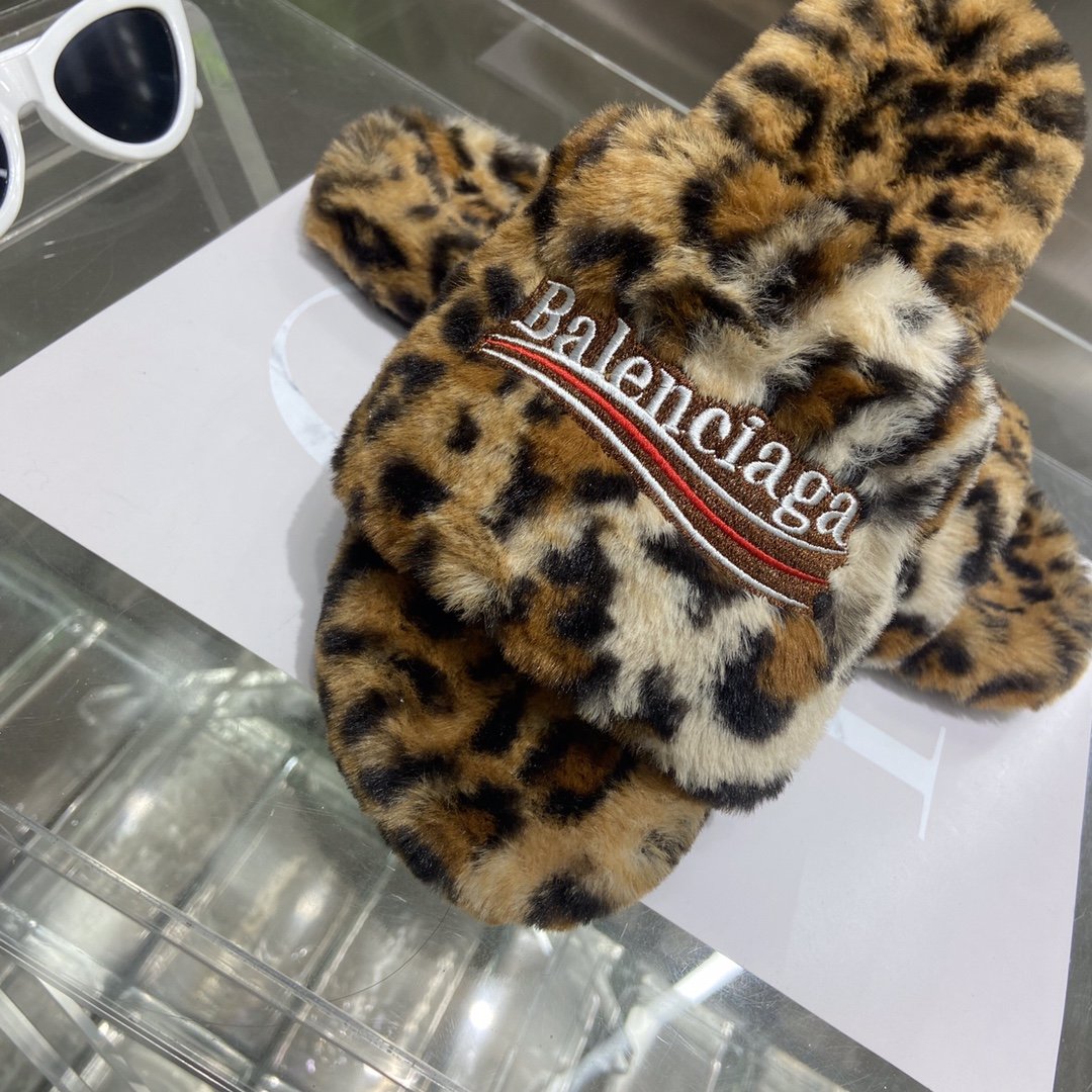(1:1 replica) Balenciaga Furry Slide Brown For Women