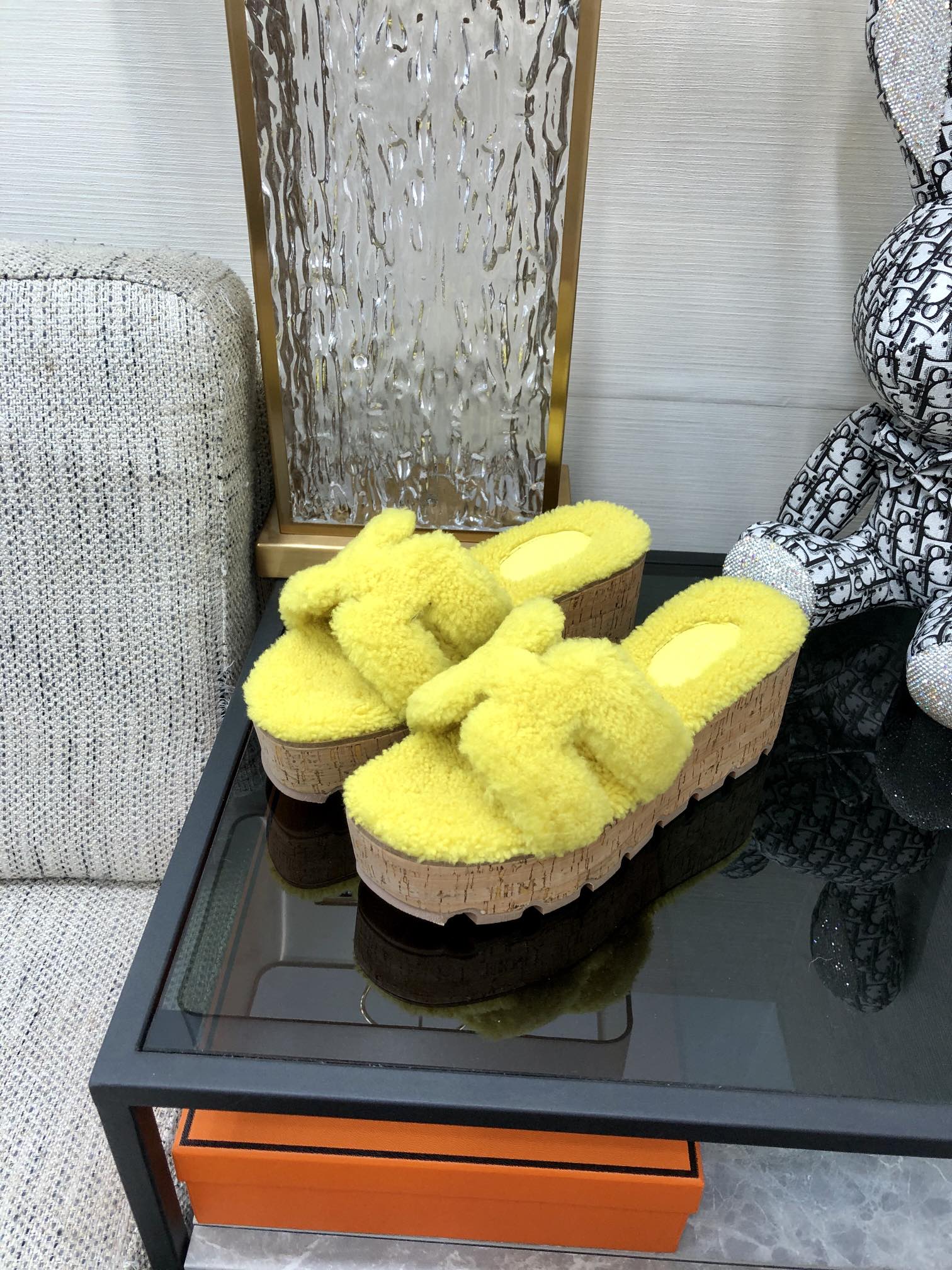 (1:1 replica) Hermes Figari Sandal Yellow For Women