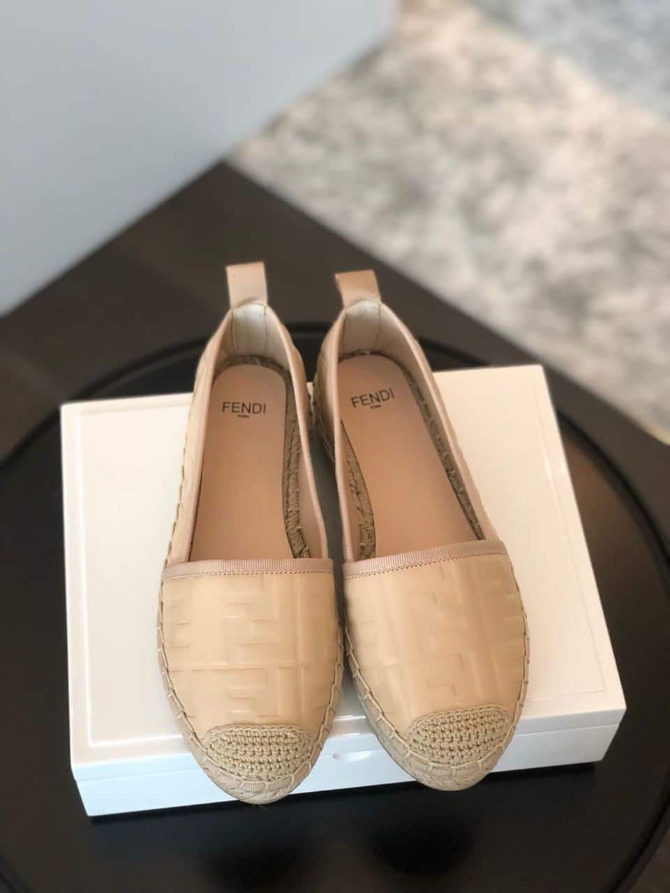 (1:1 replica) Fendi FF Logo Espadrilles Calfskin Leather Spring/Summer 2020 Collection, Beige