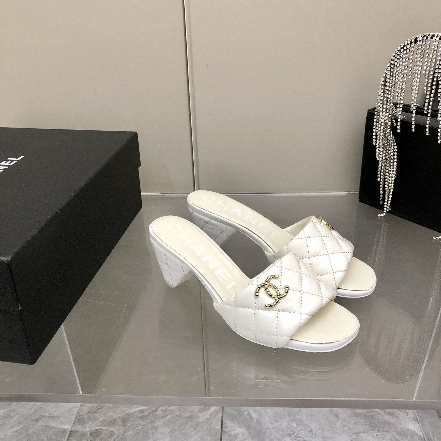 (1:1 replica) Chanel Mules White For Women, Women s Shoes 2.4in/6.2cm G38820