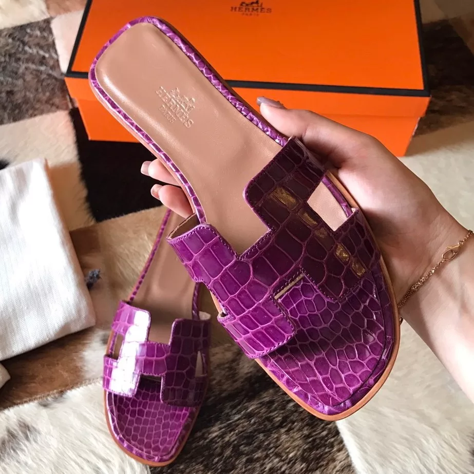 (1:1 replica) HERMES ORAN SLIDE SANDALS IN PURPLE SHINY NILOTICUS CROCODILE SKIN HMSD054