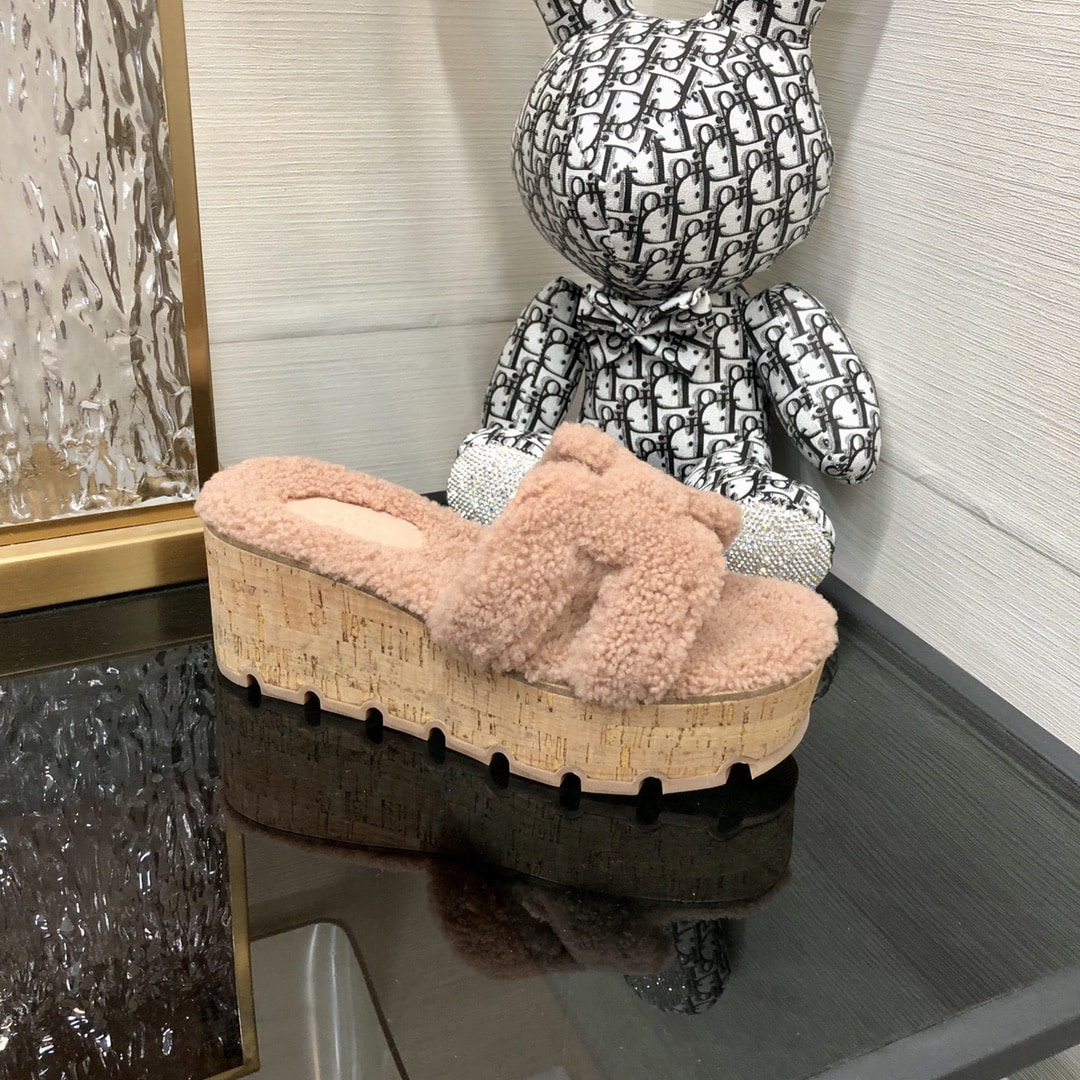 (1:1 replica) Hermes Figari Sandal Bright Pink For Women