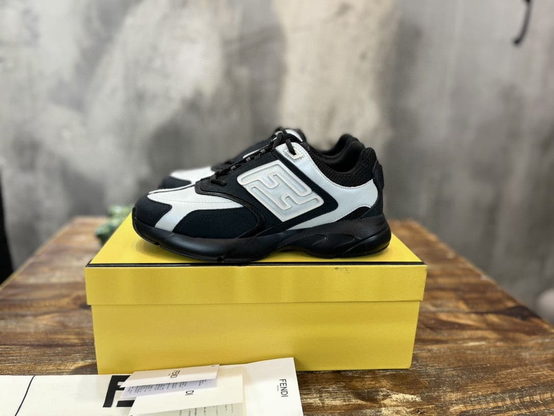 (1:1 replica) Fendi Nubuck Faster Black Blue For Women