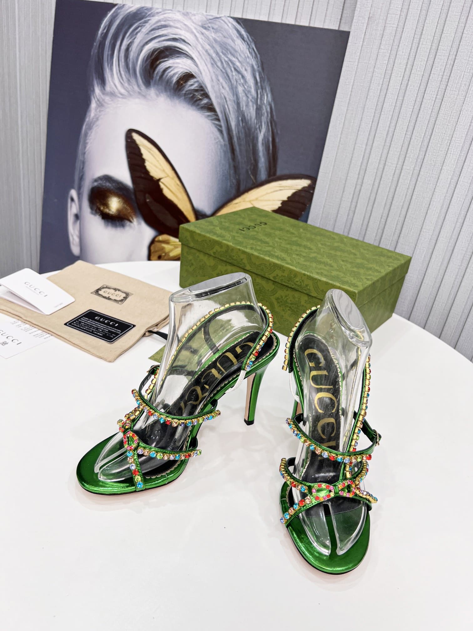 (1:1 replica) Gucci Women s Sandal With Chains Black/Green For Women GG