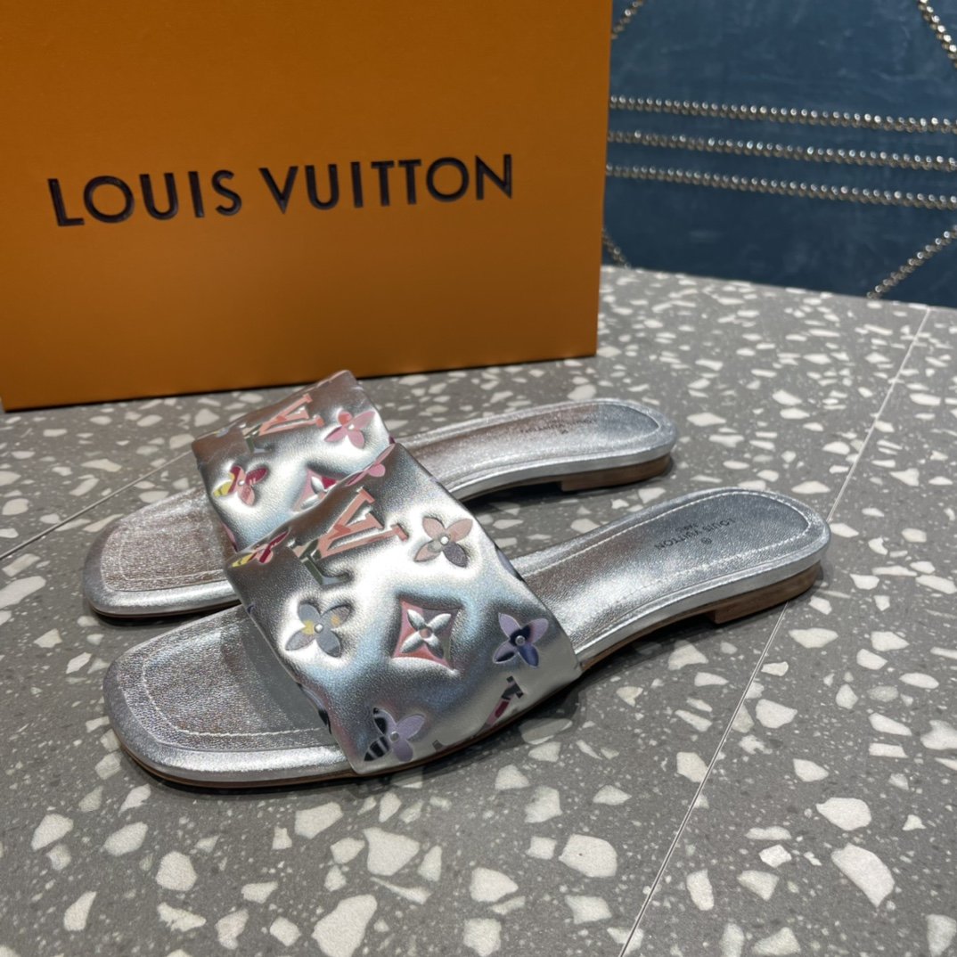 (1:1 replica) Louis Vuitton Women s Revival Flat Mule Sliver For Women LV 1AAOVA