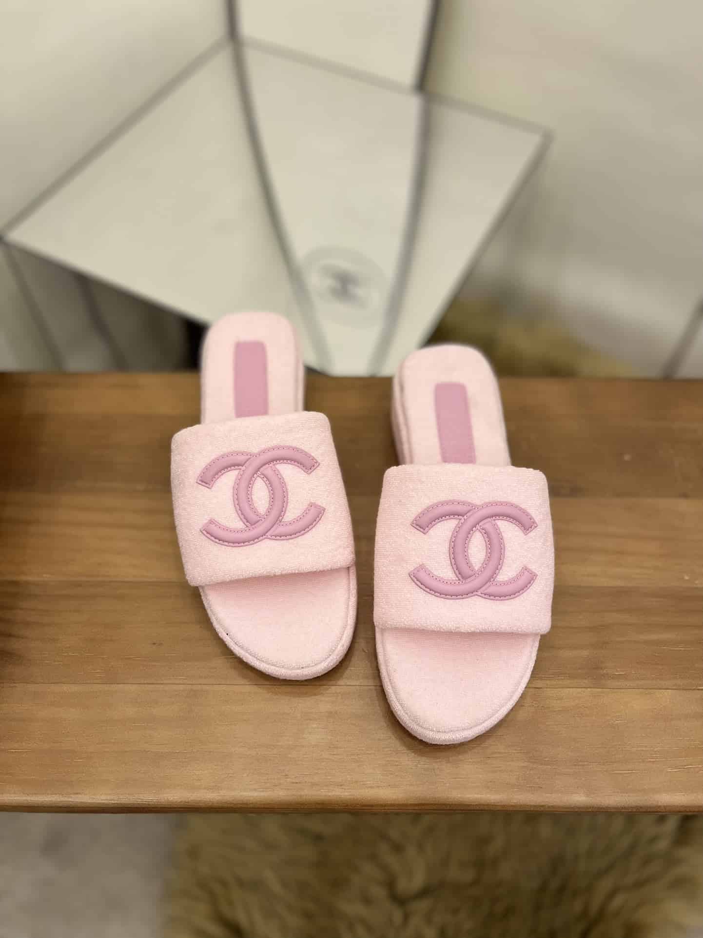 (1:1 replica) Chanel Women s Mules Pink For Women 1.5in/4cm