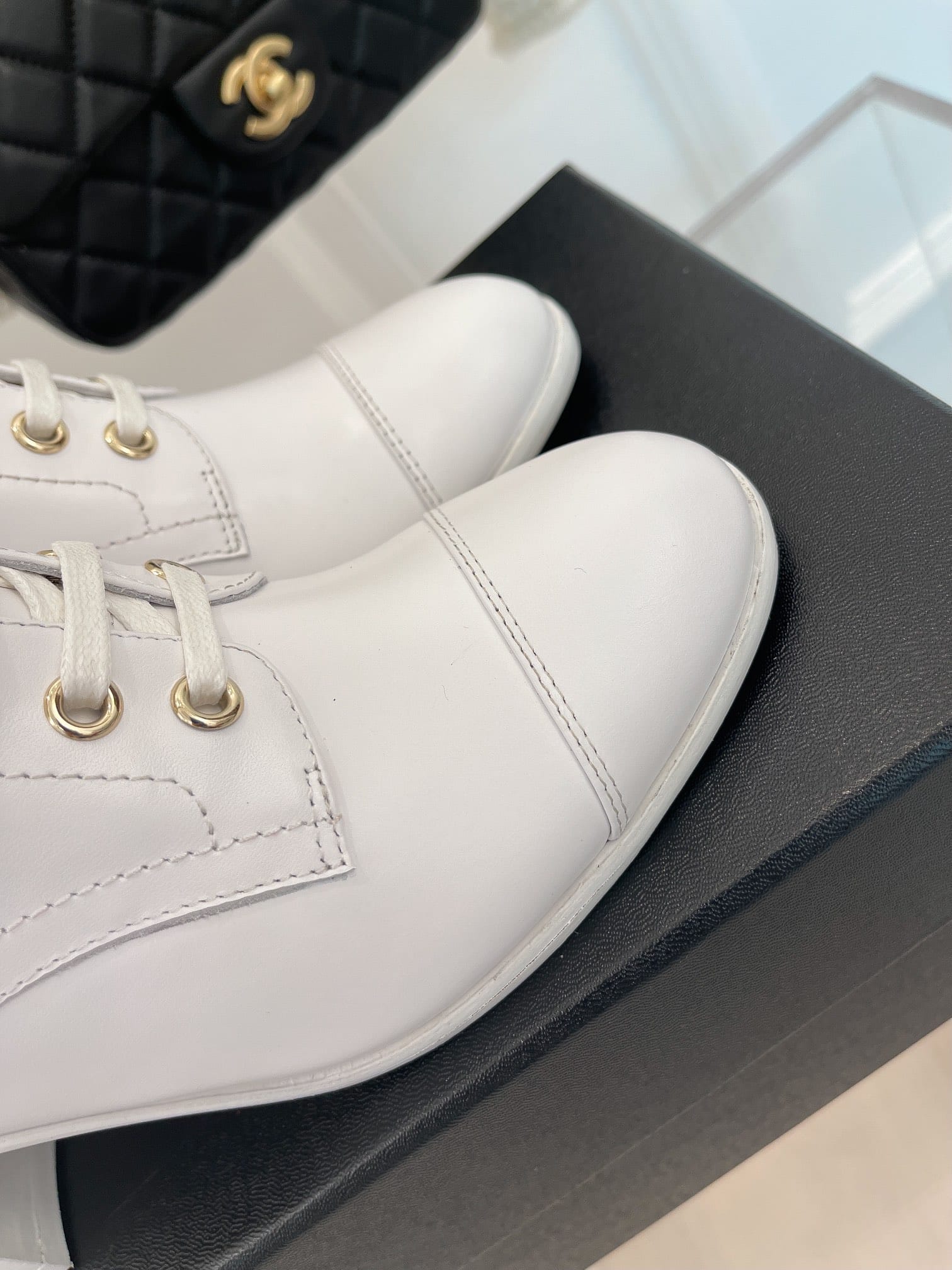 (1:1 replica) Chanel Women s Lace-Up With Chain White For Women 3.7in/9.5cm