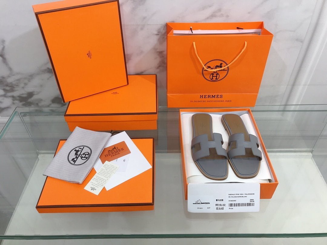(1:1 replica) Hermes Oran Sandal Grey For Women, Women s Shoes H021056Z