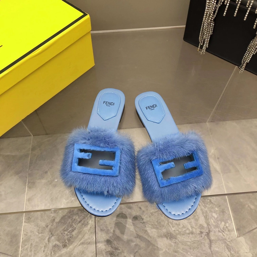 (1:1 replica) Fendi Signature Blue Mink Slides For Women