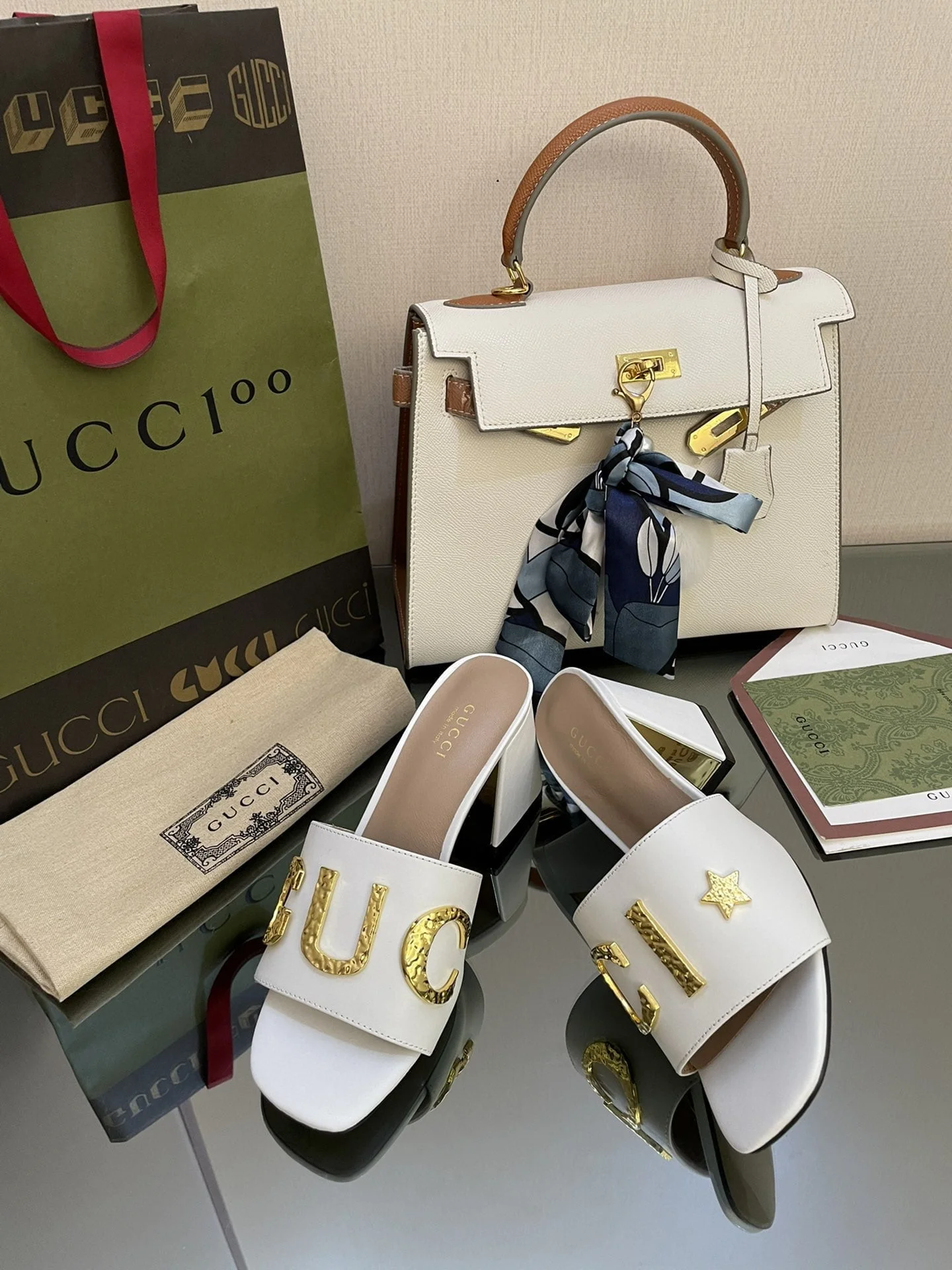 (1:1 replica) Gucci Women s Gucci Slide Sandal White For Women GG