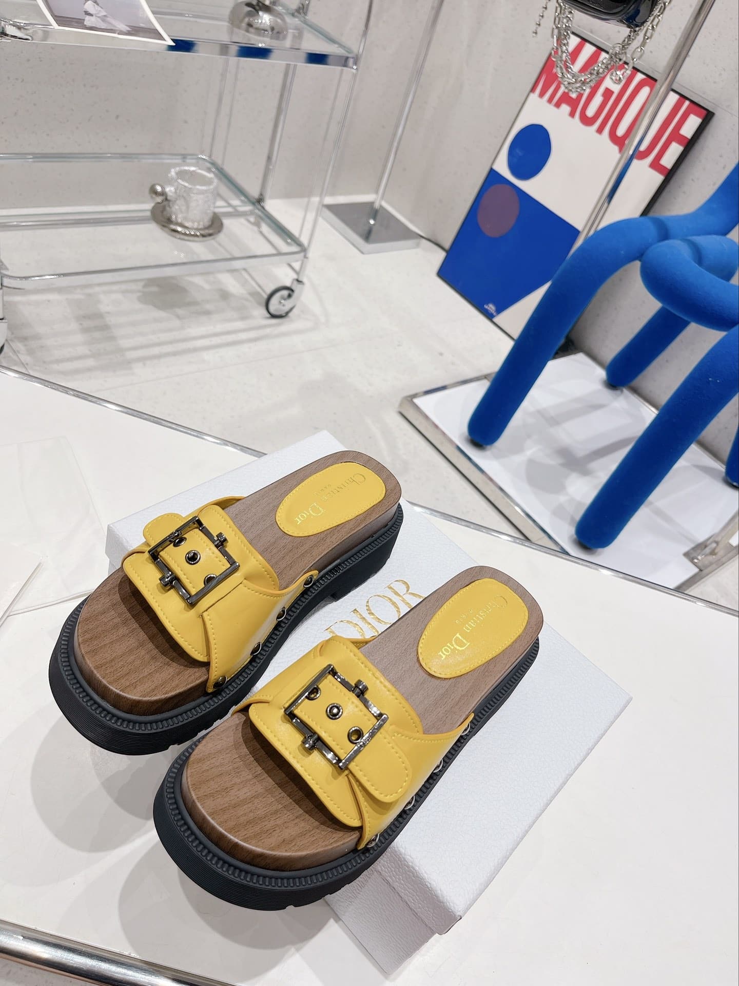 (1:1 replica) Christian Dior Women s Diorquake Slide Yellow For Women CD
