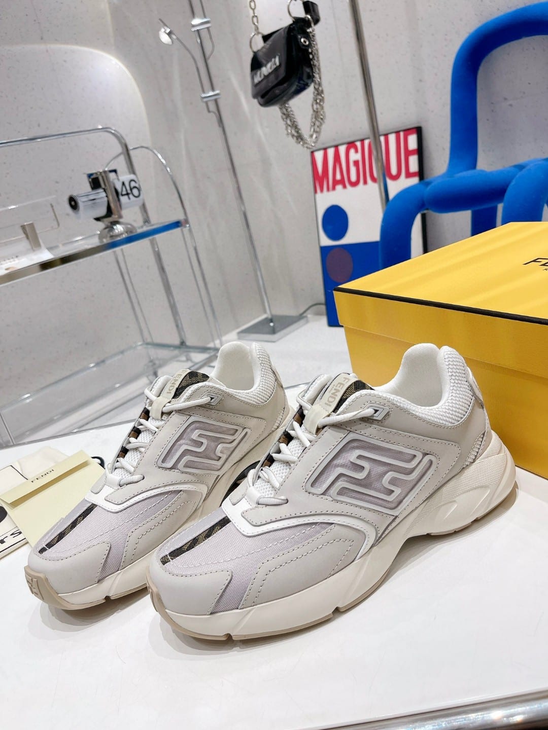 (1:1 replica) Fendi Nubuck Faster Violet For Women
