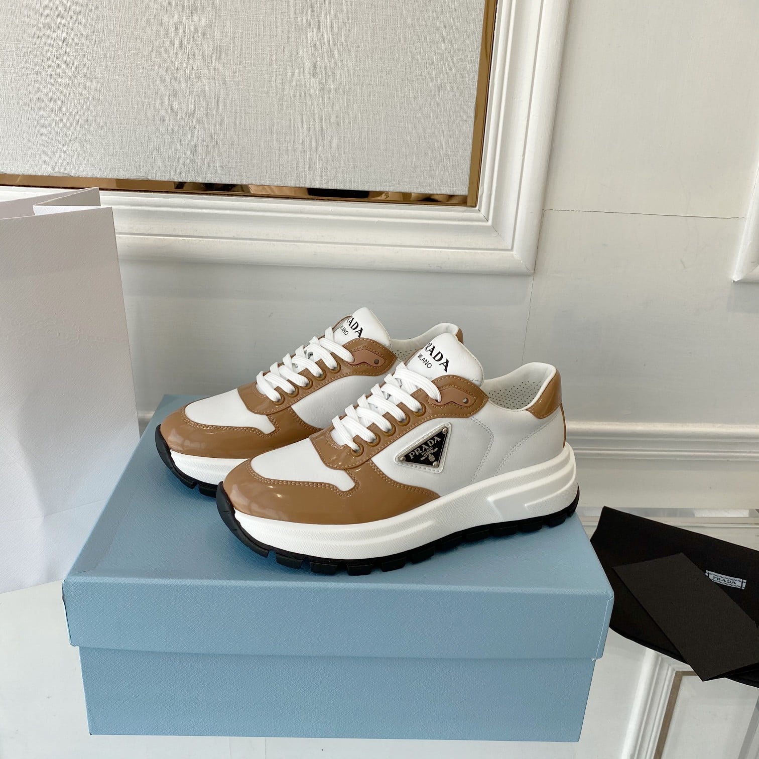 (1:1 replica) Prada Prax 01 Re-Nylon And Brushed Sneakers Brown And White For Women 1.8in/45mm PRD