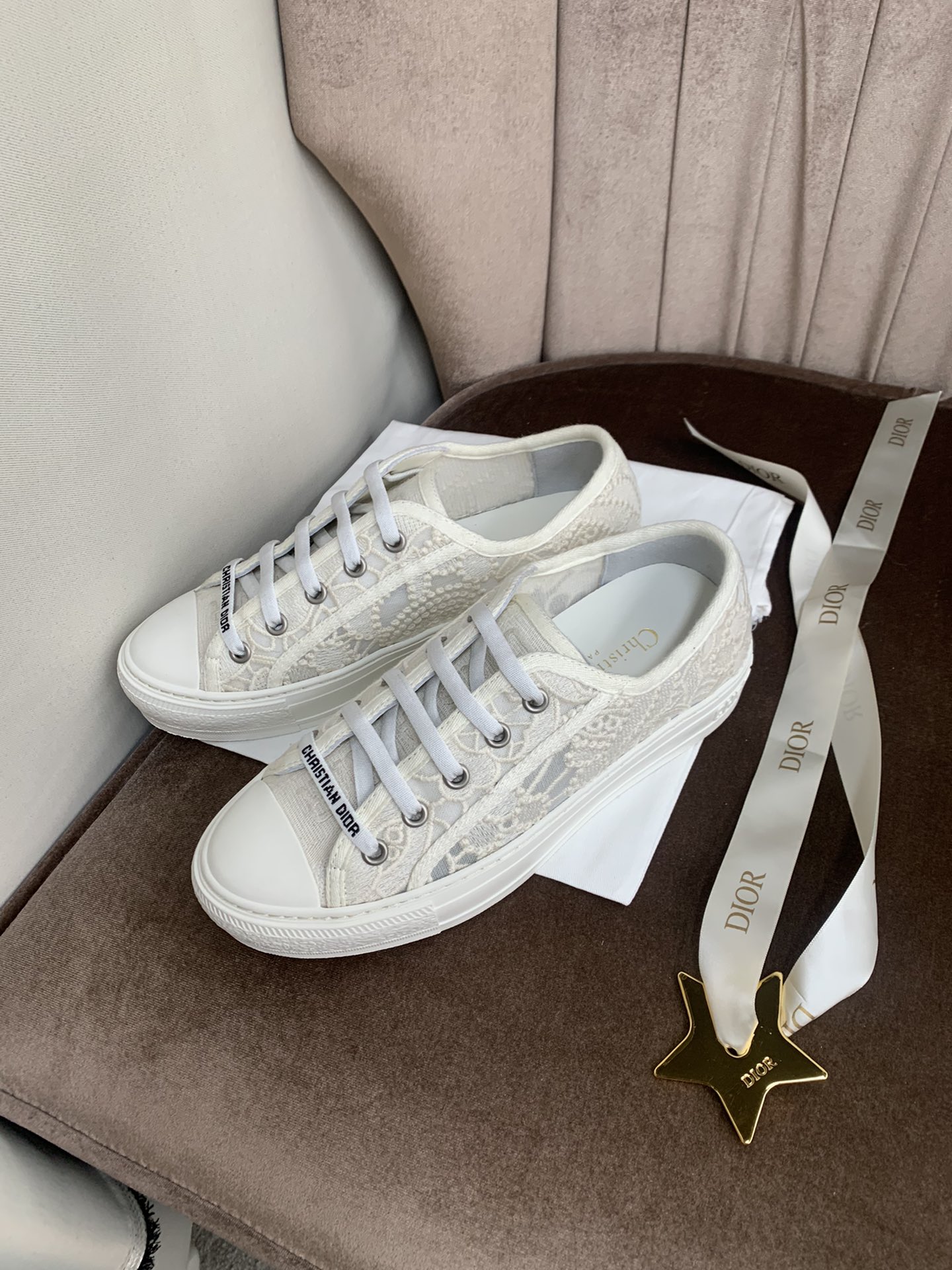 (1:1 replica) Christian Dior Women s Walk n Dior Sneaker White For Women CD KCK353MCM_S03W
