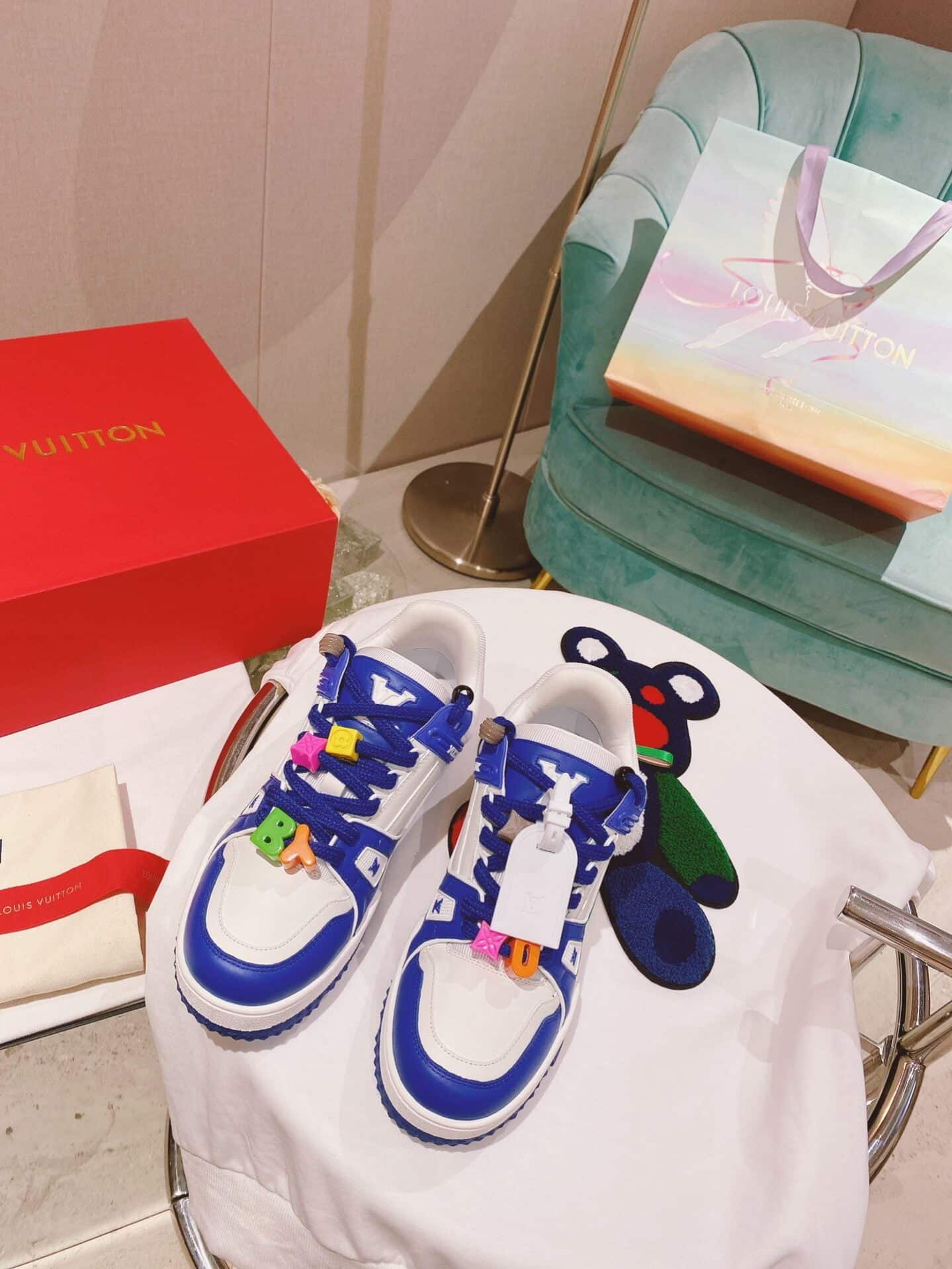 (1:1 replica) Louis Vuitton Women s LV Trainer Sneaker Blue For Women LV