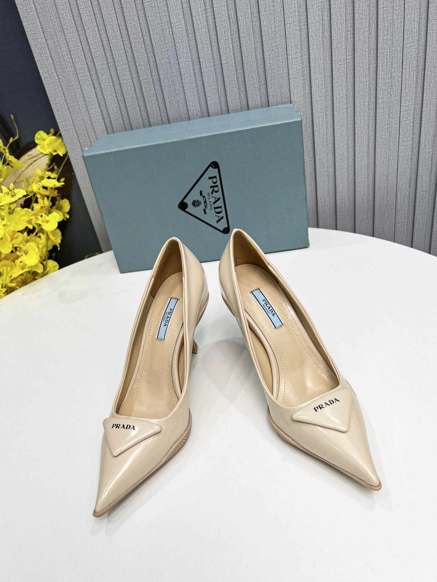 (1:1 replica) Prada Brushed Slingback Pumps Beige For Women PRD