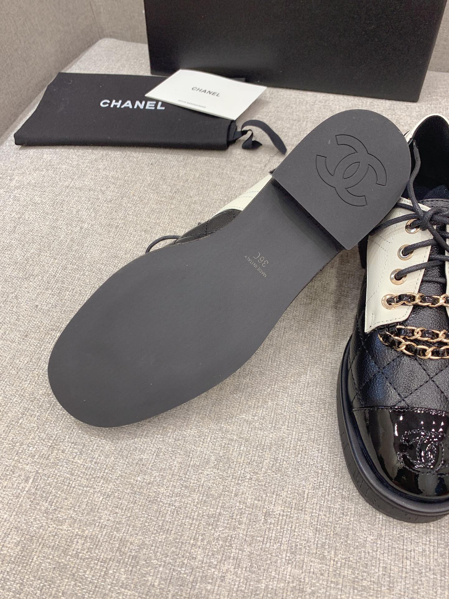 (1:1 replica) Chanel Women s Lace- Ups With Gold Chain Black And White For Women 1.6in/4cm