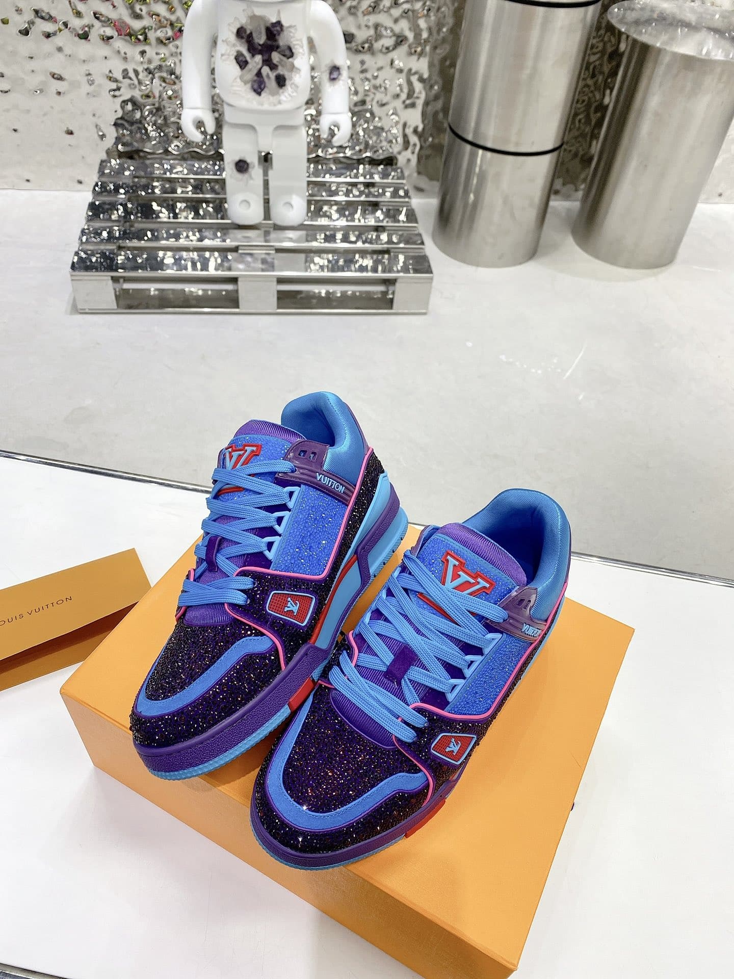 (1:1 replica) Louis Vuitton Women s LV Trainers Blue For Women LV