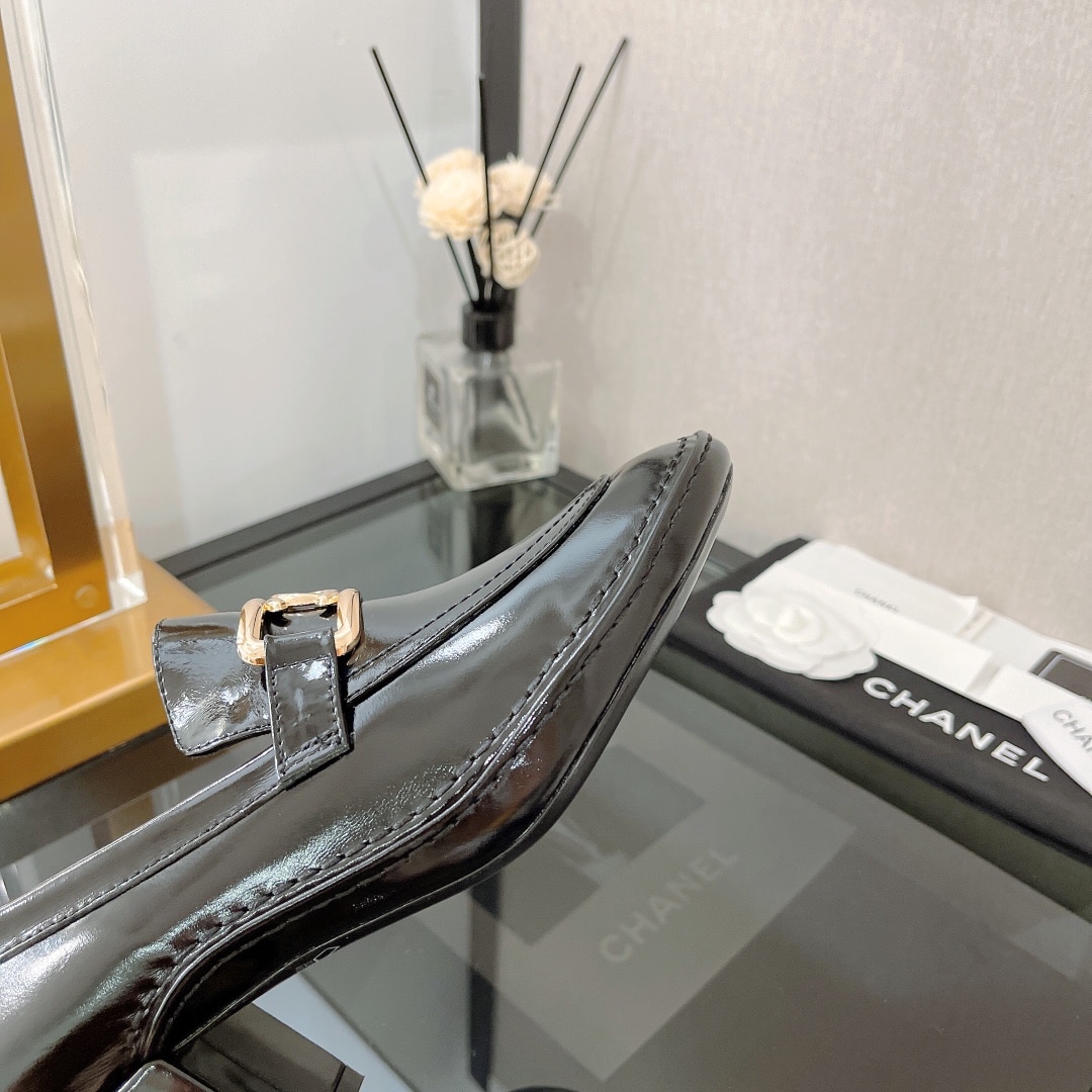(1:1 replica) Chanel Women s Loafers Black For Women G39320 X56701 94305